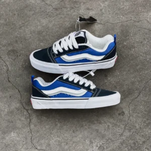 Vans Knu Skool