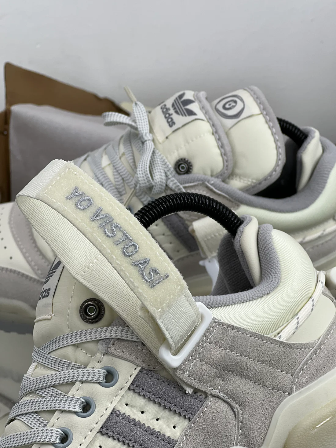 Adidas Forum Bad Bunny Cream - Imagen 2