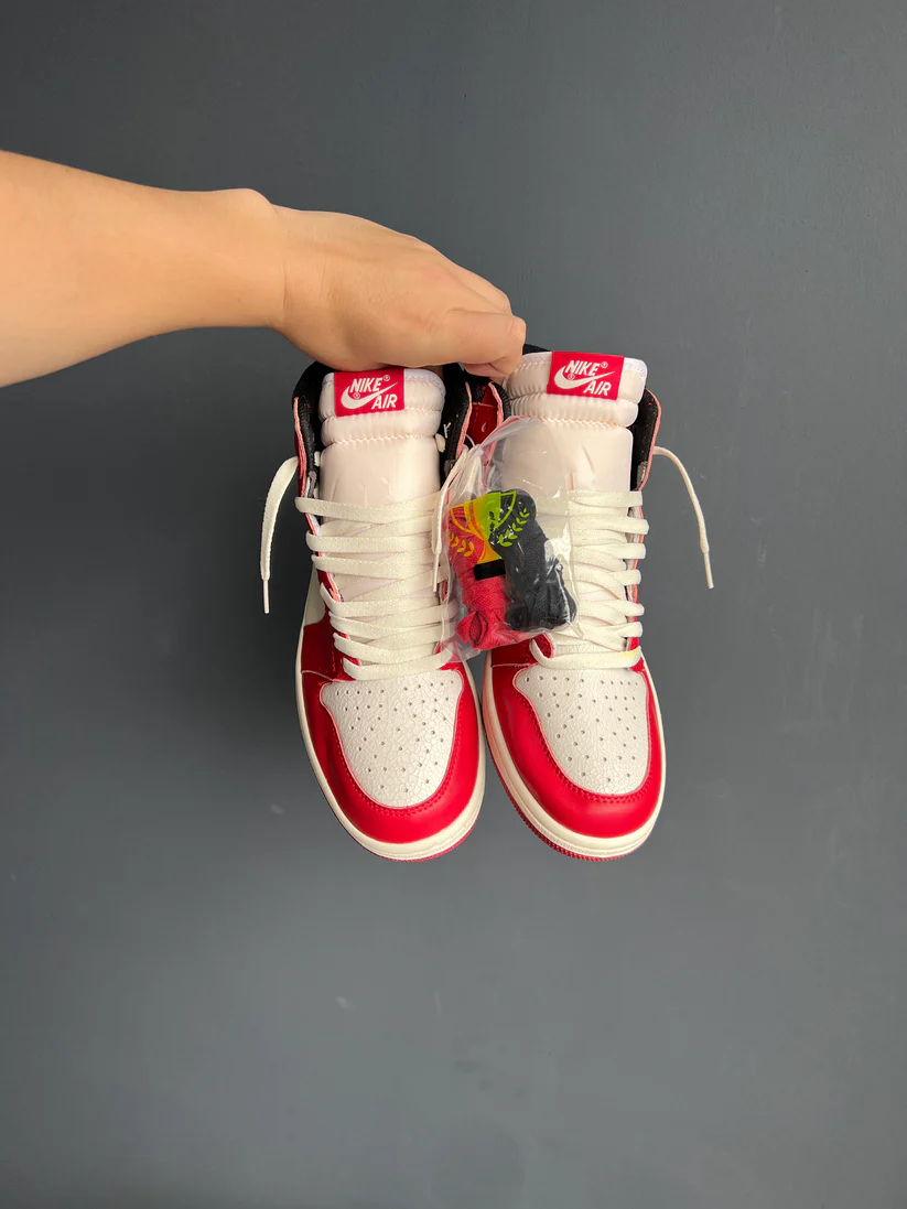 Nike Air Jordan Retro 1 Lost And Found - Imagen 6