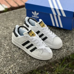 Adidas Super Star