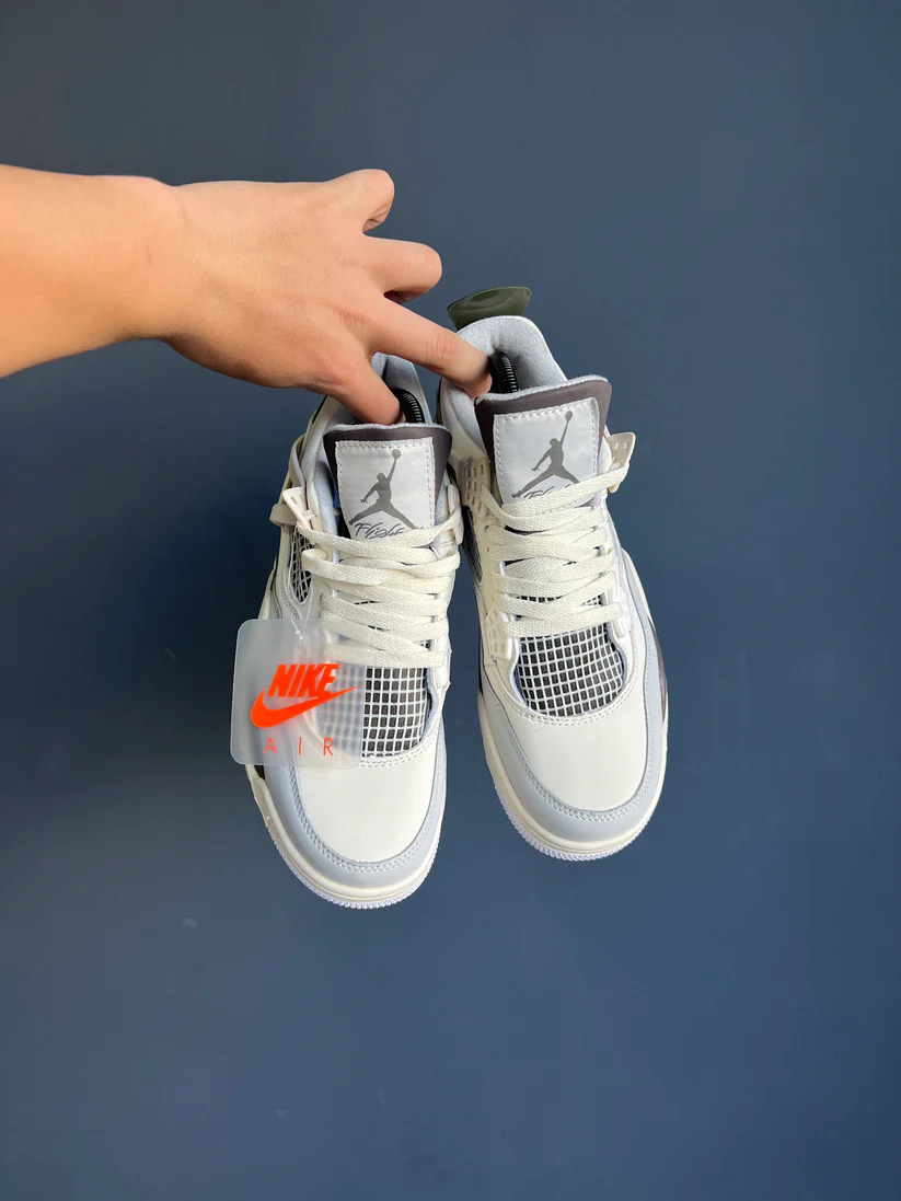 Nike Air Jordan Retro 4 - Imagen 6