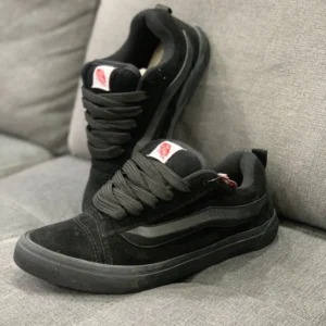 Vans "Knu Skool" Black