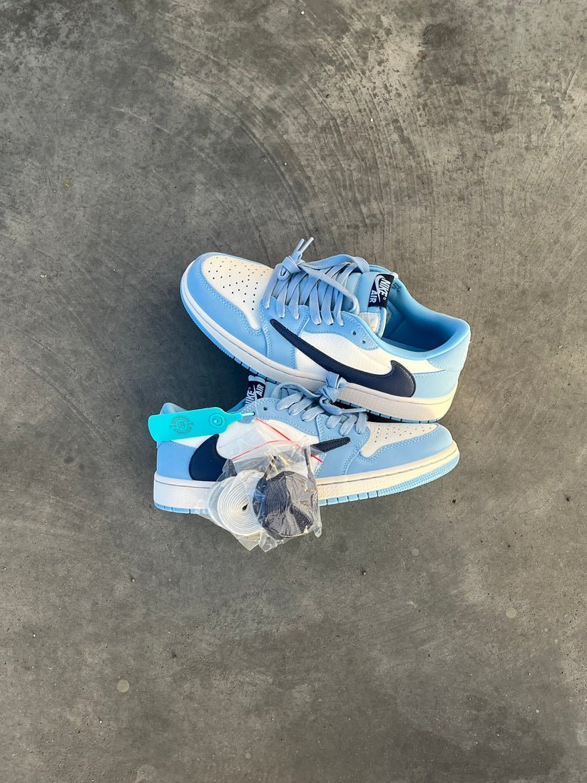 AIR JORDAN RETRO 1 LOW TRAVIS SCOTT - Imagen 2