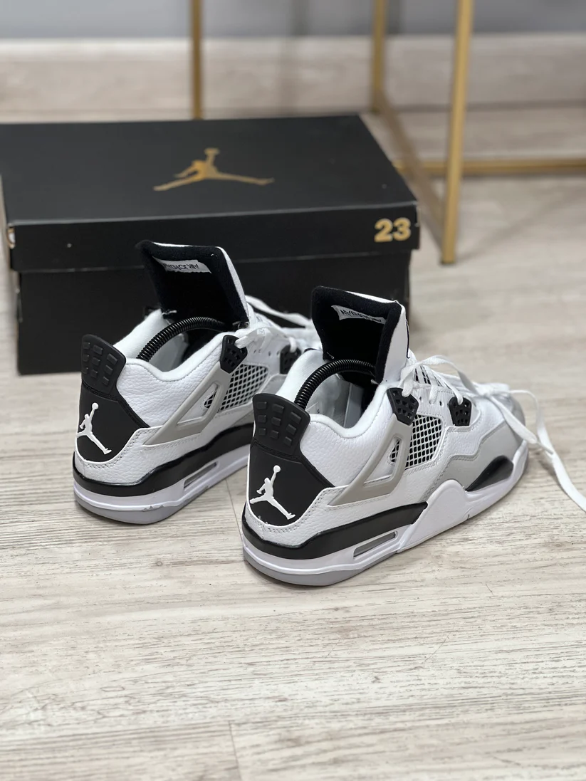 Jordan Retro 4 - Imagen 4