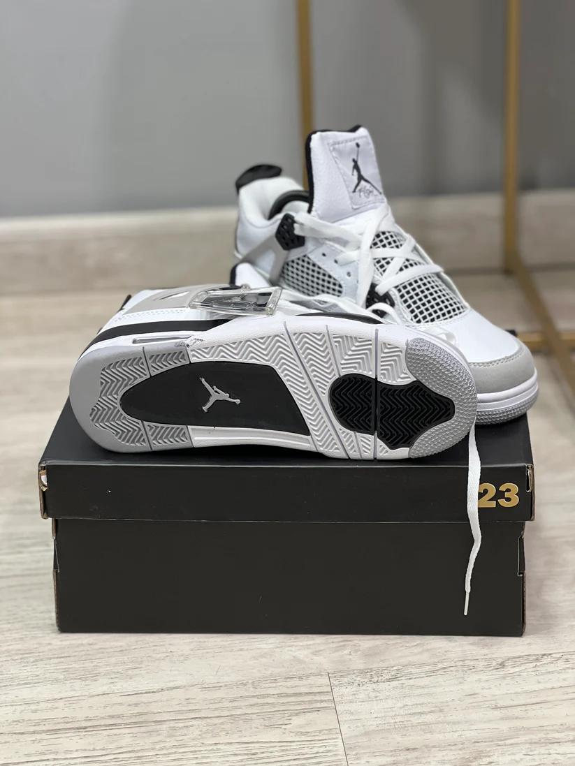 Jordan Retro 4 - Imagen 2