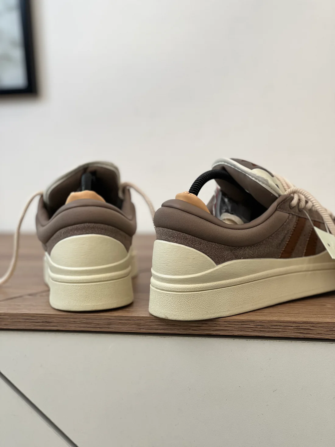 Bad Bunny x adidas Campus Chalky Brown - Imagen 3