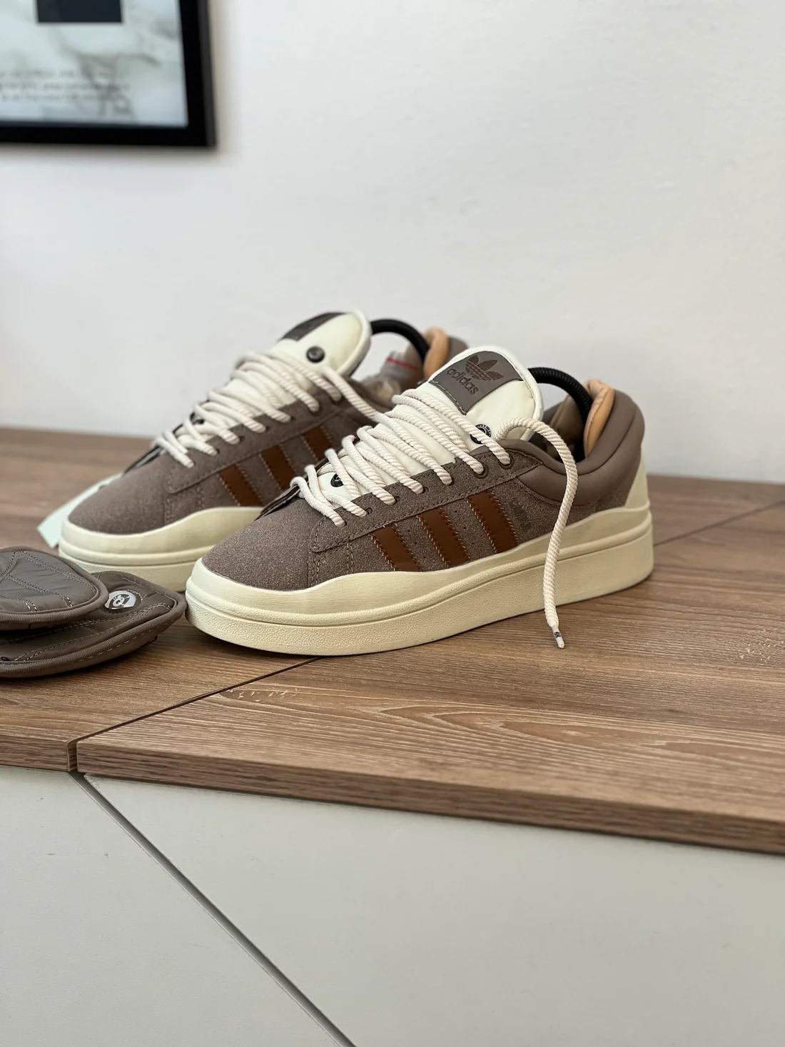 Bad Bunny x adidas Campus Chalky Brown - Imagen 5