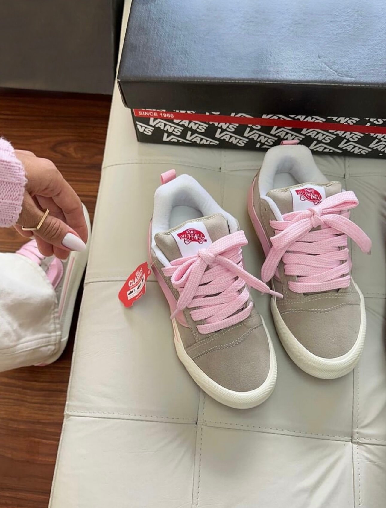Vans KNU gris con rosa - Imagen 5