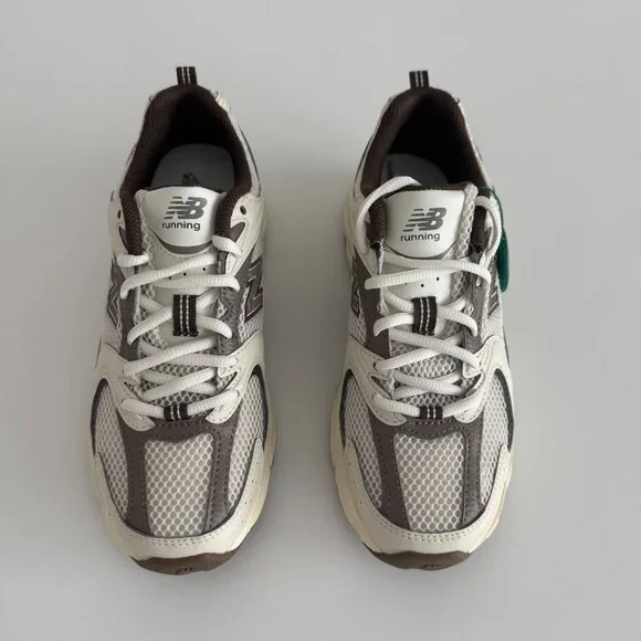 NEW BALANCE / 530 'TURTLEDOVE with ANGORA and MUSHROOM - Imagen 2