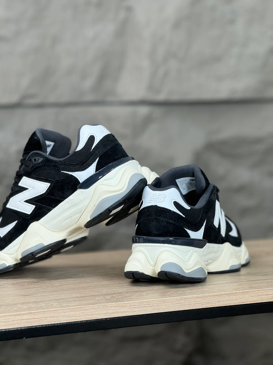 New Balance 9060 Black - Imagen 3